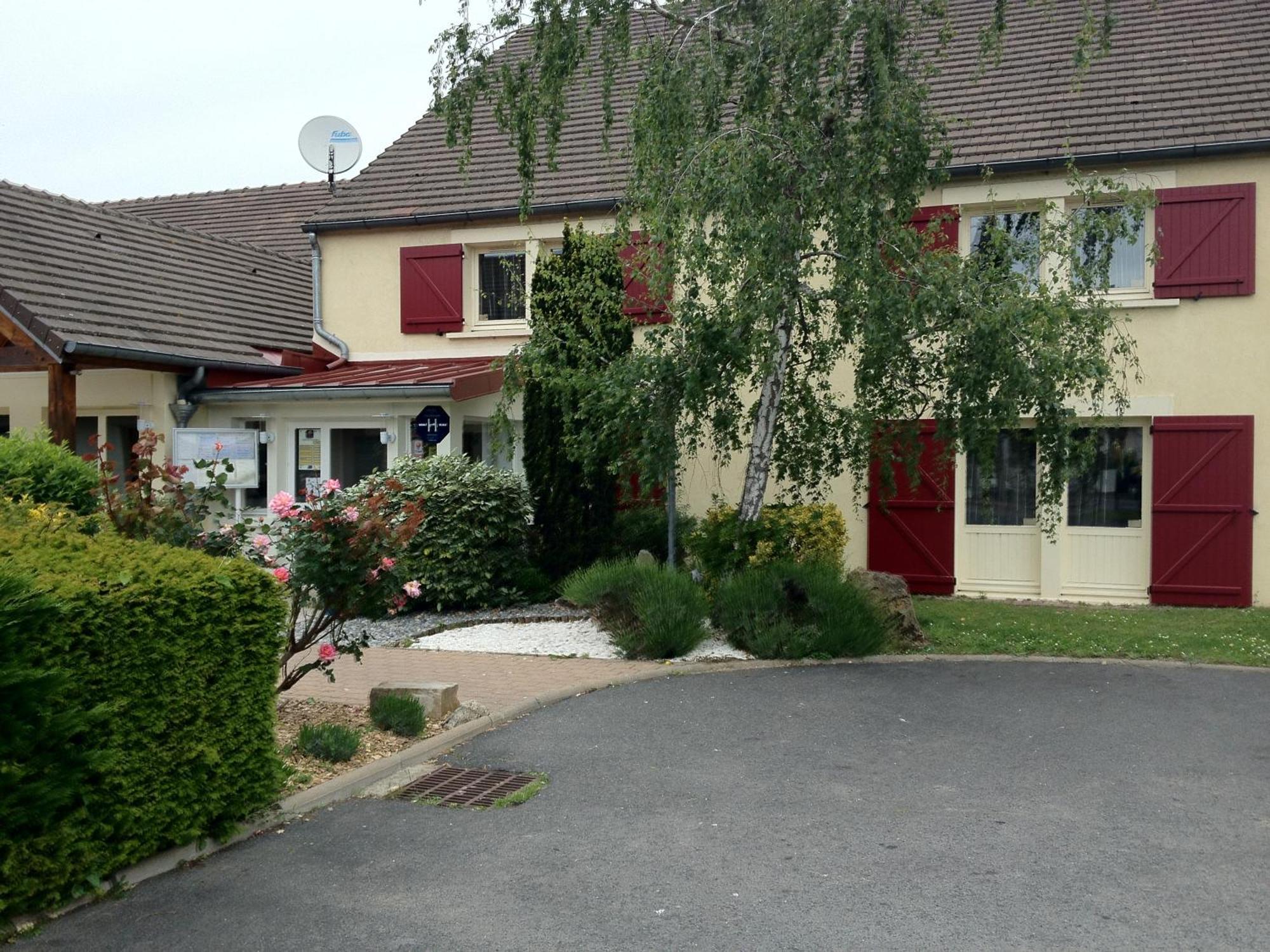 Logis - Hotel & Restaurant Des Lacs Paris Sud Viry-Châtillon Exterior foto
